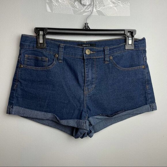 Forever 21 Blue Dark Wash Denim Short Shorts cuffed Cotton Blend Stretchy 27 - Picture 9 of 9